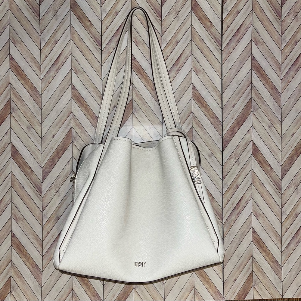 DKNY | White Hobo Shoulder Bag NWOT